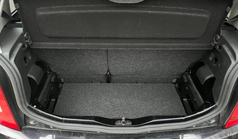 
								VW Up full									