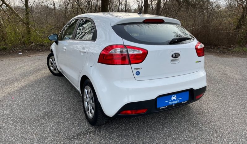 
								Kia Rio 1,2 CVVT Motion 5d full									