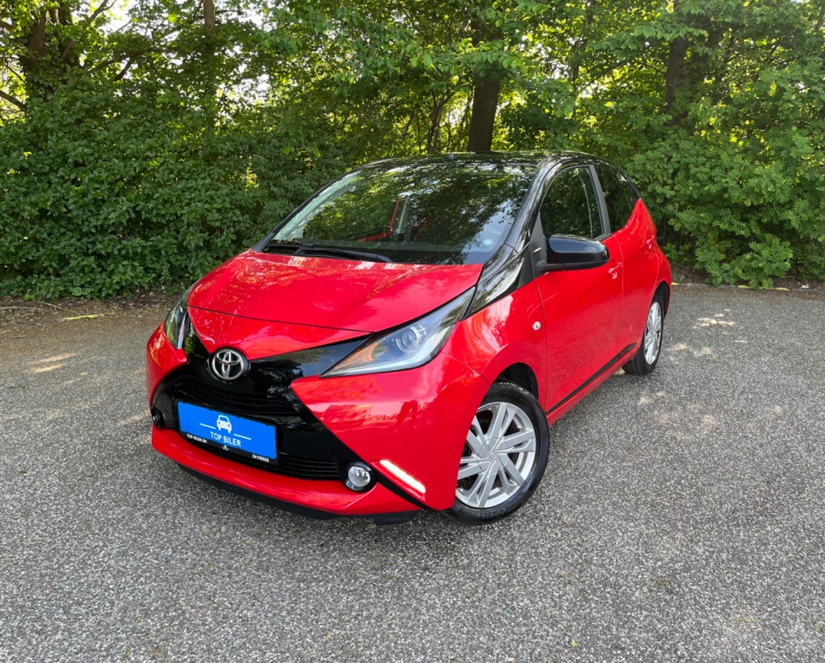 Toyota Aygo 1,0 VVT-i x-press 5d