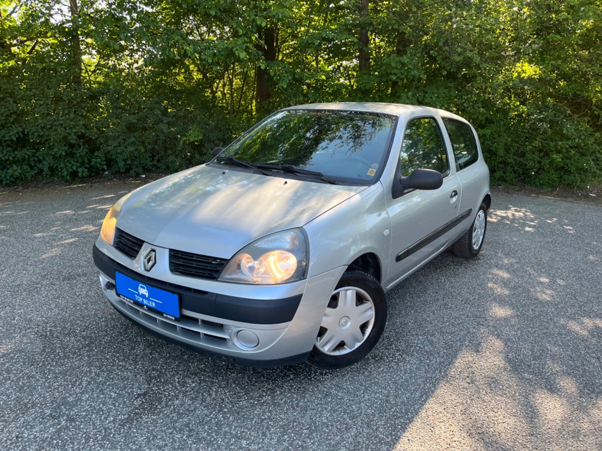 Renault Clio II 1,2 Authentique Comfort 3d