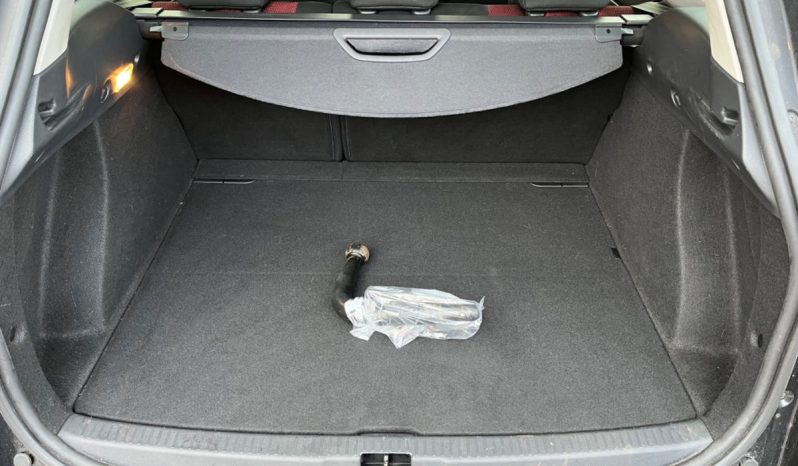 
								Renault Clio IV 0,9 TCe 90 Formula Edition Sport Tourer 5d full									