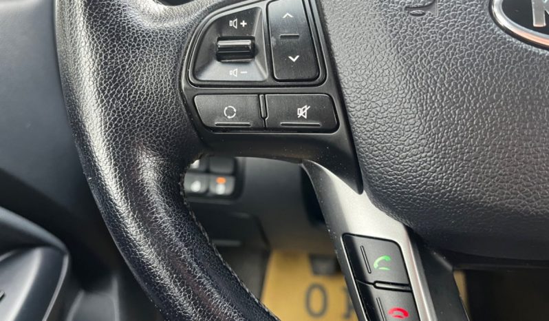 
								Kia Rio 1,2 CVVT Exclusive 5d full									