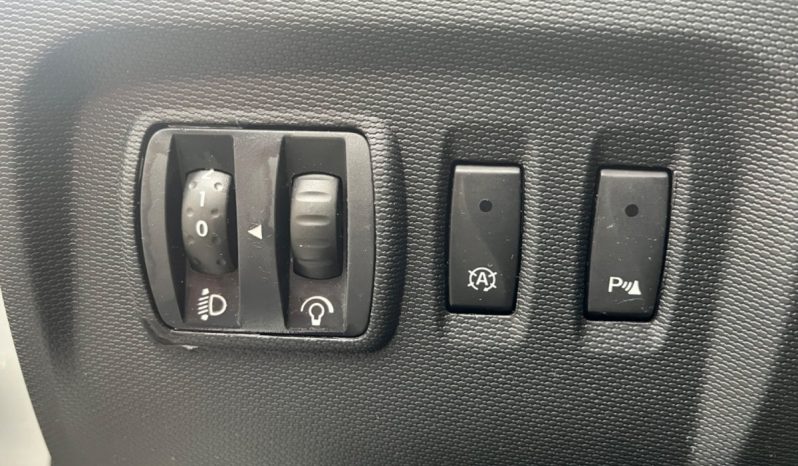 
								Renault Captur 0,9 TCe 90 Dynamique 5d full									