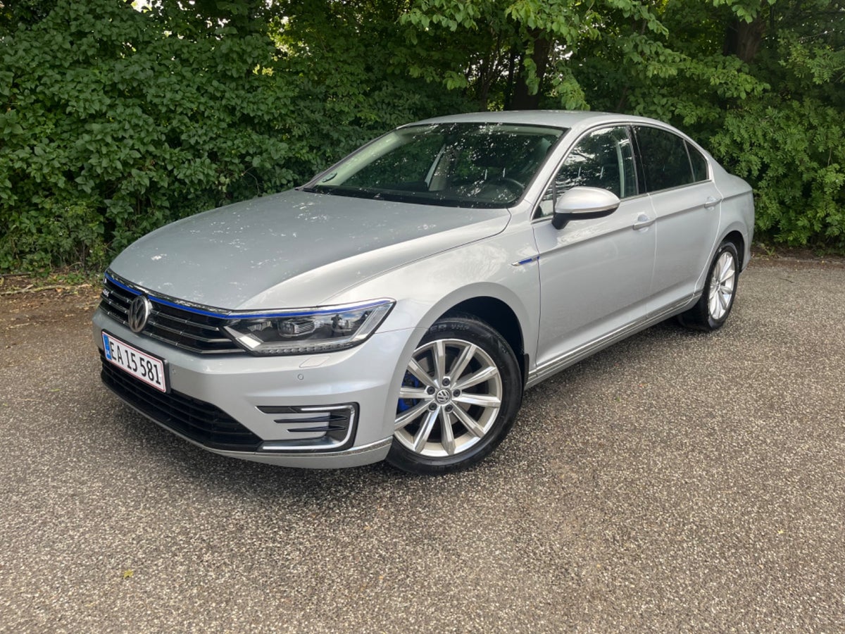 VW Passat 1,4 GTE DSG 4d