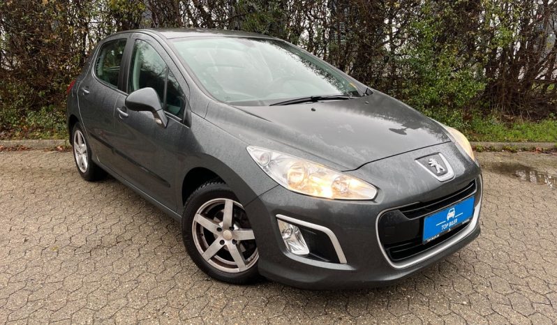 
								Peugeot 308 1,6 VTi Comfort+ 5d full									