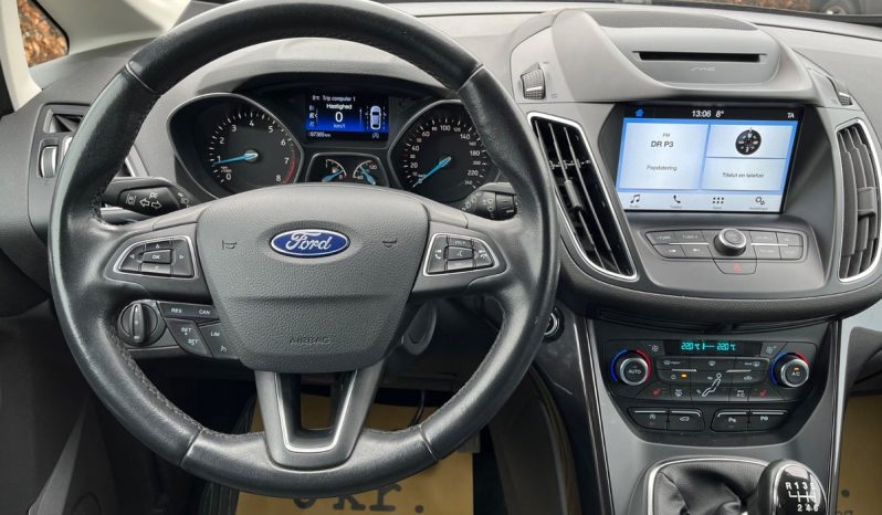 
								Ford C-MAX 1,0 SCTi 125 Titanium+ 5d full									