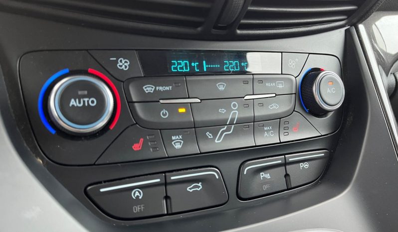 
								Ford C-MAX 1,0 SCTi 125 Titanium+ 5d full									
