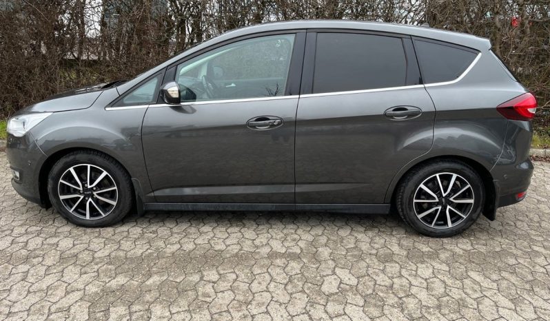 
								Ford C-MAX 1,0 SCTi 125 Titanium+ 5d full									