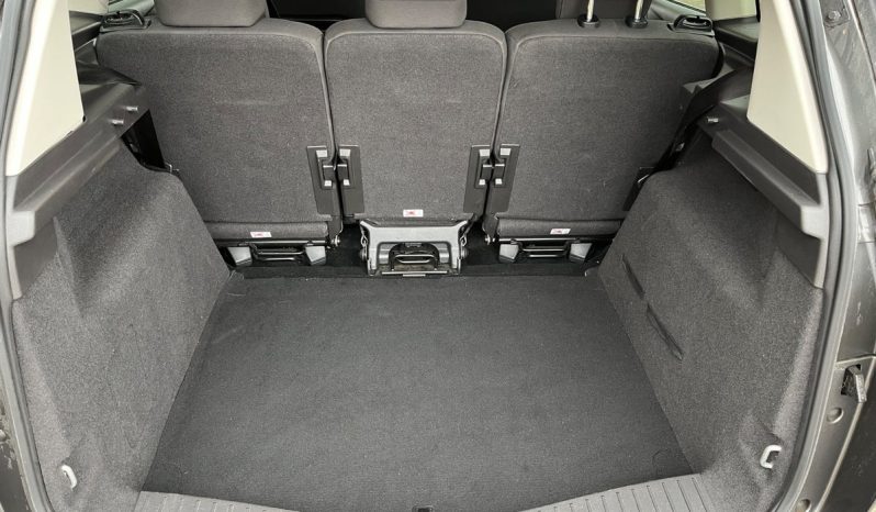 
								Ford C-MAX 1,0 SCTi 125 Titanium+ 5d full									
