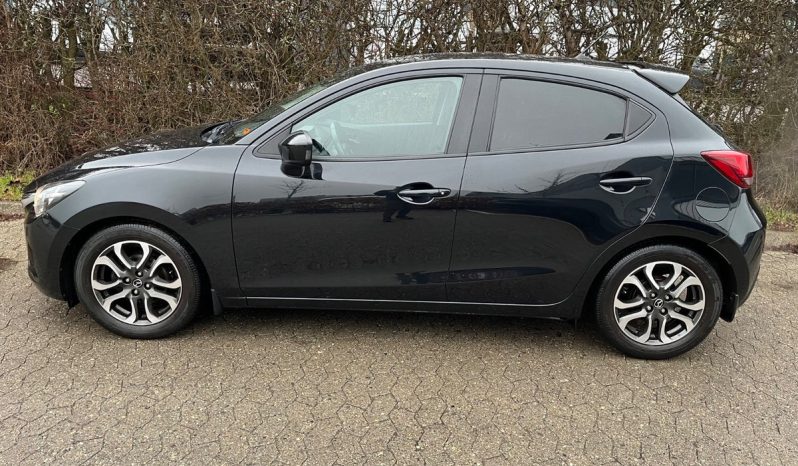 
								Mazda 2 1,5 SkyActiv-G 115 Optimum 5d full									