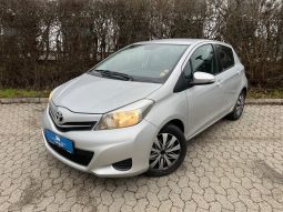 Toyota Yaris 1,0 VVT-i T2 5d