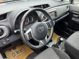 
										Toyota Yaris 1,0 VVT-i T2 5d full									