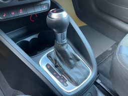 
										Audi A1 1,4 TFSi 122 S-line S-tr. 3d full									