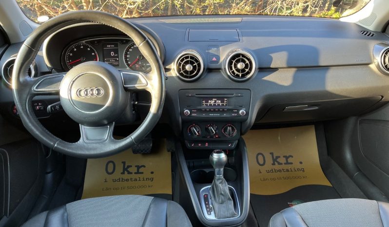 
								Audi A1 1,4 TFSi 122 S-line S-tr. 3d full									