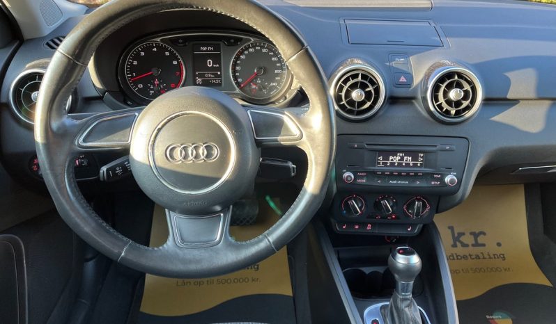 
								Audi A1 1,4 TFSi 122 S-line S-tr. 3d full									
