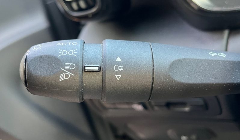 
								Citroën C3 Aircross 1,2 PureTech 110 Origins 5d full									
