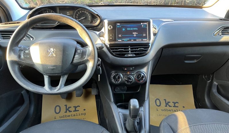 
								Peugeot 208 1,2 VTi 82 Allure 5d full									