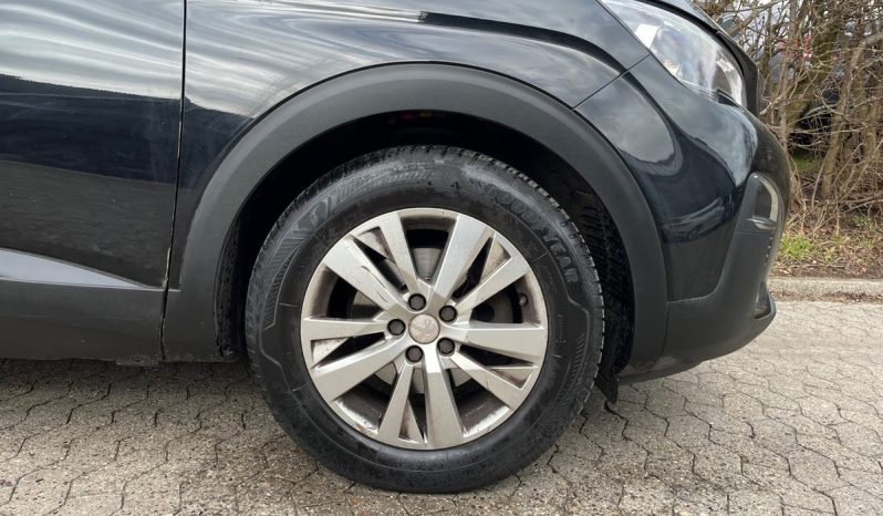 
								Peugeot 3008 1,2 e-THP 130 Allure 5d full									