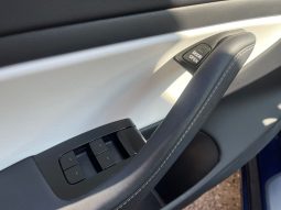 
										Tesla Model 3 Long Range AWD 4d full									
