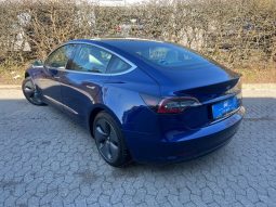 
										Tesla Model 3 Long Range AWD 4d full									