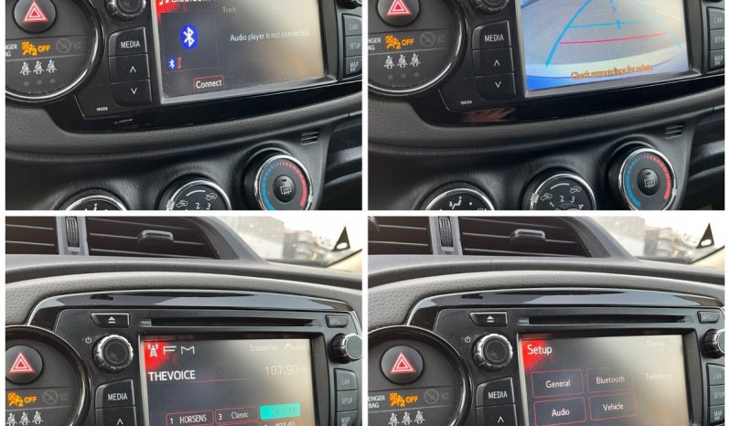 
								Toyota Yaris 1,0 VVT-i T2 Touch 5d full									