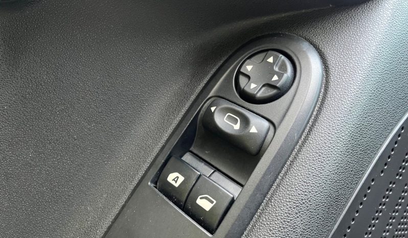 
								Citroën C3 1,2 PureTech 82 Seduction ETG 5d full									