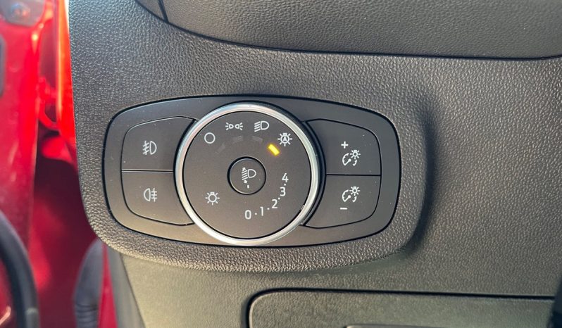 
								Ford Fiesta 1,0 EcoBoost Vignale 5d full									