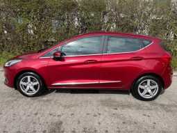 
										Ford Fiesta 1,0 EcoBoost Vignale 5d full									