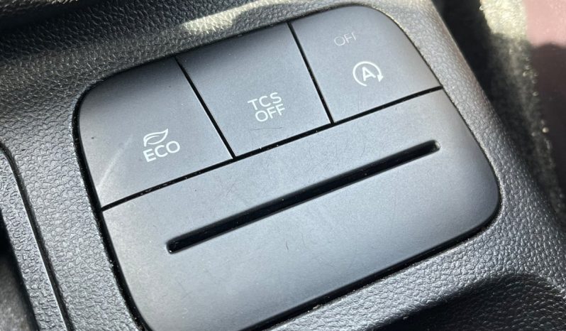 
								Ford Fiesta 1,0 EcoBoost Vignale 5d full									