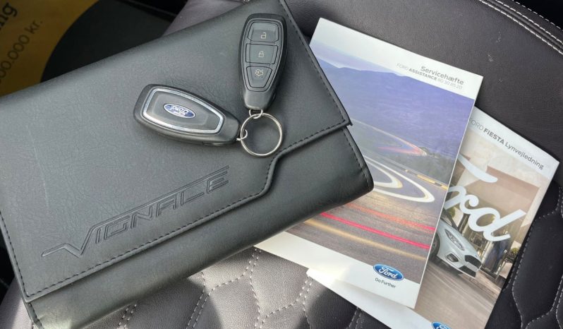 
								Ford Fiesta 1,0 EcoBoost Vignale 5d full									