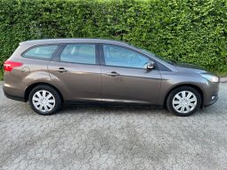 
										Ford Focus 1,0 SCTi 125 Business stc. 5d full									