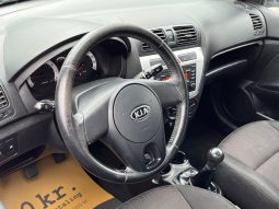 
										Kia Picanto 1,1 Pure 5d full									