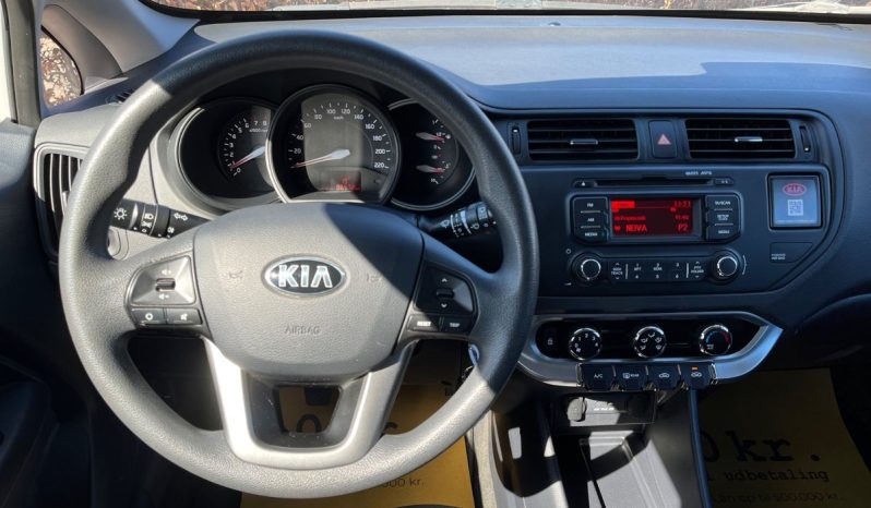 
								Kia Rio 1,2 CVVT Active 5d full									