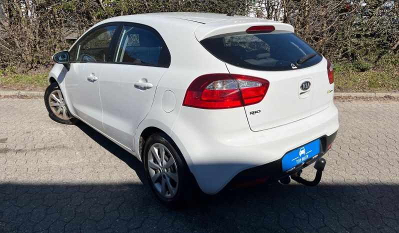
								Kia Rio 1,2 CVVT Active 5d full									