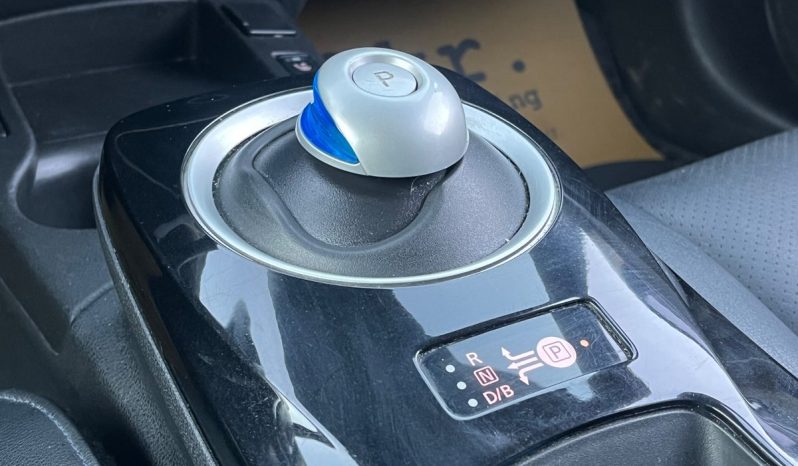 
								Nissan Leaf 24 Tekna 5d full									