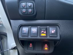 
										Nissan Leaf 24 Tekna 5d full									