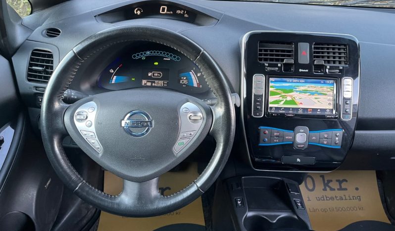 
								Nissan Leaf 24 Tekna 5d full									
