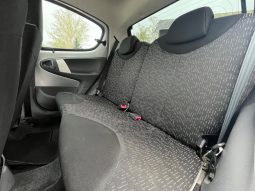 
										Peugeot 107 1,0 Cool 5d full									