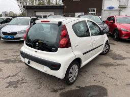 
										Peugeot 107 1,0 Cool 5d full									