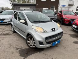
										Peugeot 107 1,0 Cool 5d full									
