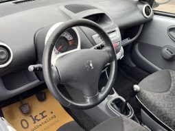 
										Peugeot 107 1,0 Cool 5d full									