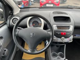 
										Peugeot 107 1,0 Cool 5d full									
