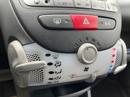 
										Peugeot 107 1,0 Cool 5d full									