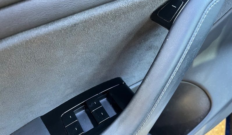 
								Tesla Model 3 Long Range AWD 4d full									