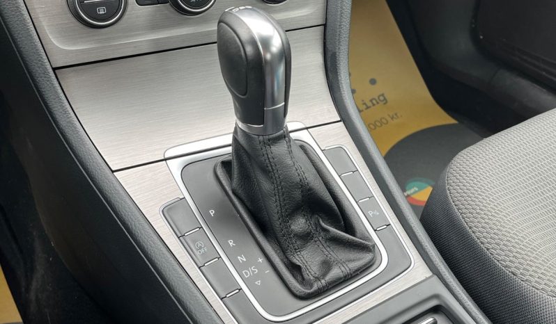 
								VW Golf VII 1,4 TSi 122 Highline Variant DSG BMT 5d full									