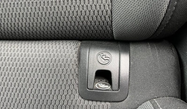 
								VW Golf VII 1,4 TSi 122 Highline Variant DSG BMT 5d full									