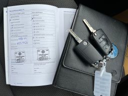 
										VW Golf VII 1,4 TSi 122 Highline Variant DSG BMT 5d full									