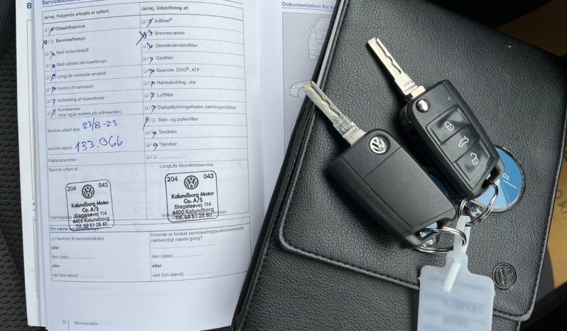 
								VW Golf VII 1,4 TSi 122 Highline Variant DSG BMT 5d full									