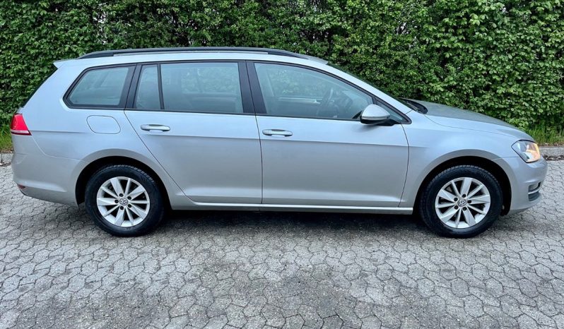
								VW Golf VII 1,4 TSi 122 Highline Variant DSG BMT 5d full									