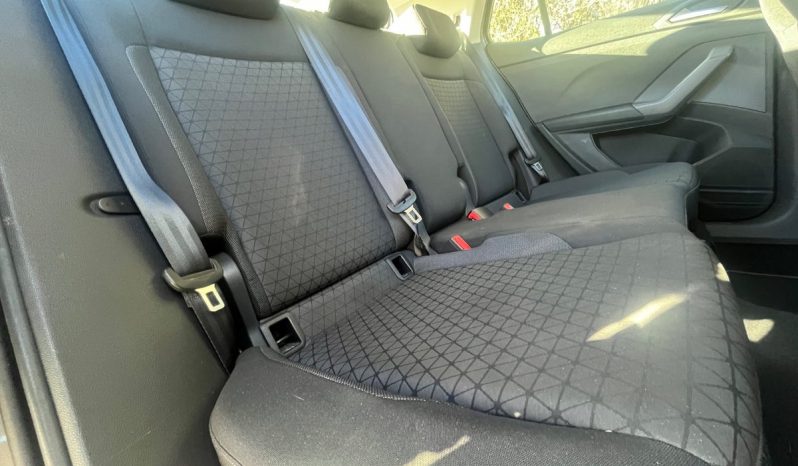 
								VW T-Cross 1,0 TSi 115 Style 5d full									
